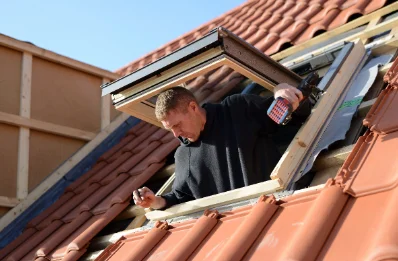 Pose de fenêtres de toit Velux à Rombly